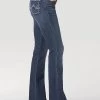 Wrangler Women's Aura Instantly Slimming Jean-Helen -Modern Life Shop WUT74HN ALT1