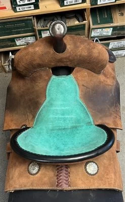 Used Usher Barrel Saddle 13.5" -Modern Life Shop image 422832cb b35f 4579 b7a5 061456bc0485