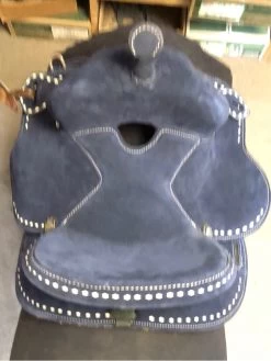 TCC Kids Barrel Saddle, Denim 12" -Modern Life Shop image 82b32e6f 1a41 42fa 8005 f9f7c55cffb3