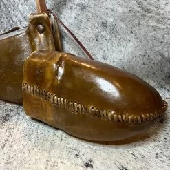 Scott Thomas Tapaderos Rawhide -Modern Life Shop image 8e3e17b3 89bb 4075 943c 9d9330e63911