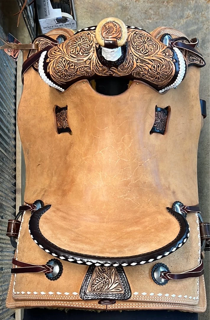 R Bar B Rancher 16.5" 5 R Bar B Rancher 16.5" - Image 3