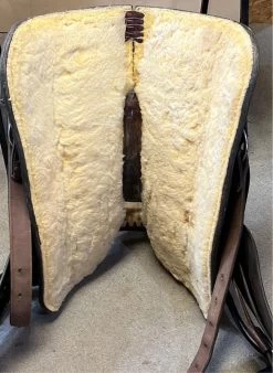 Used TexTan/Hereford Roper 16" -Modern Life Shop image b960db3a 0c2d 47d0 8ee9 3b6e9279be51